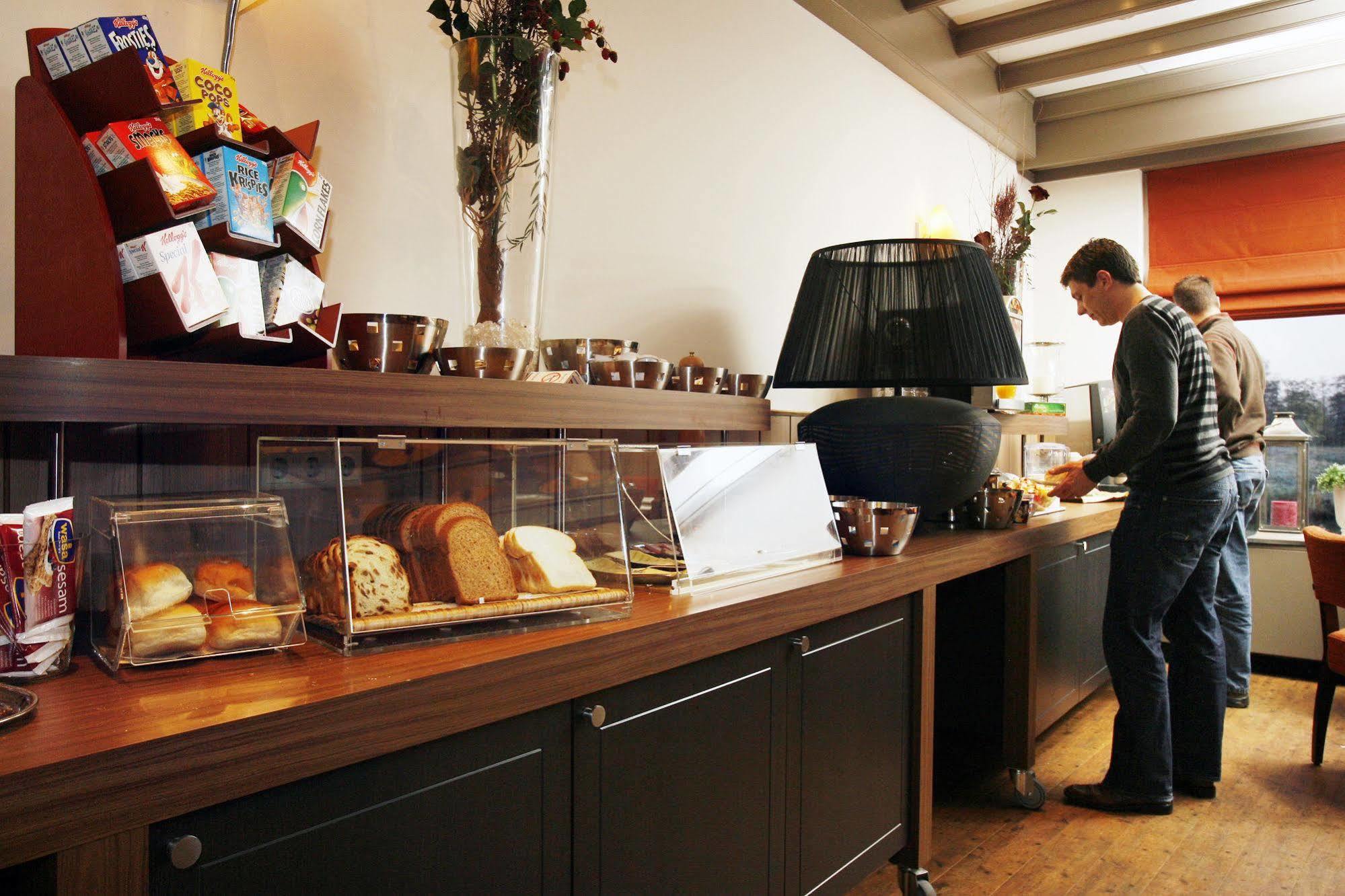 Het Wapen Van Harmelen ภายนอก รูปภาพ
