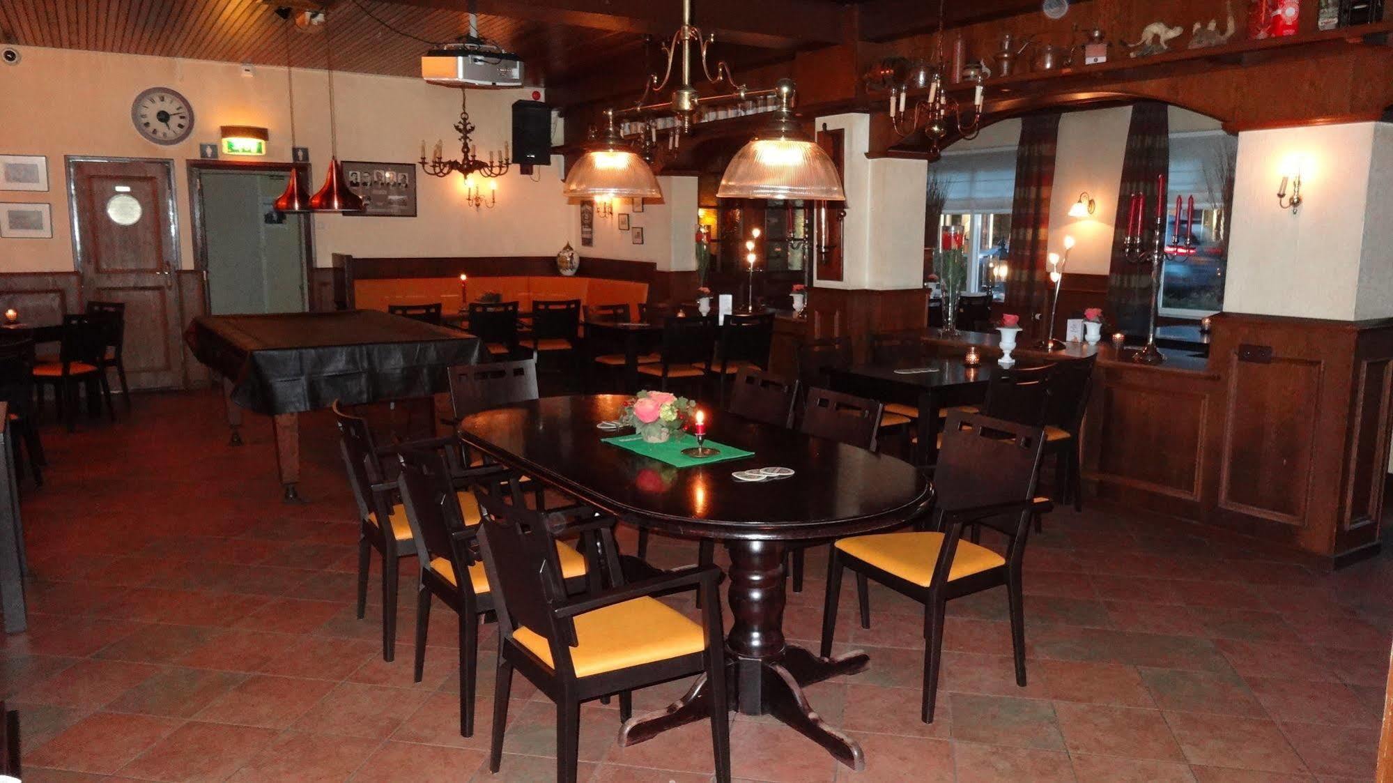 Het Wapen Van Harmelen ภายนอก รูปภาพ